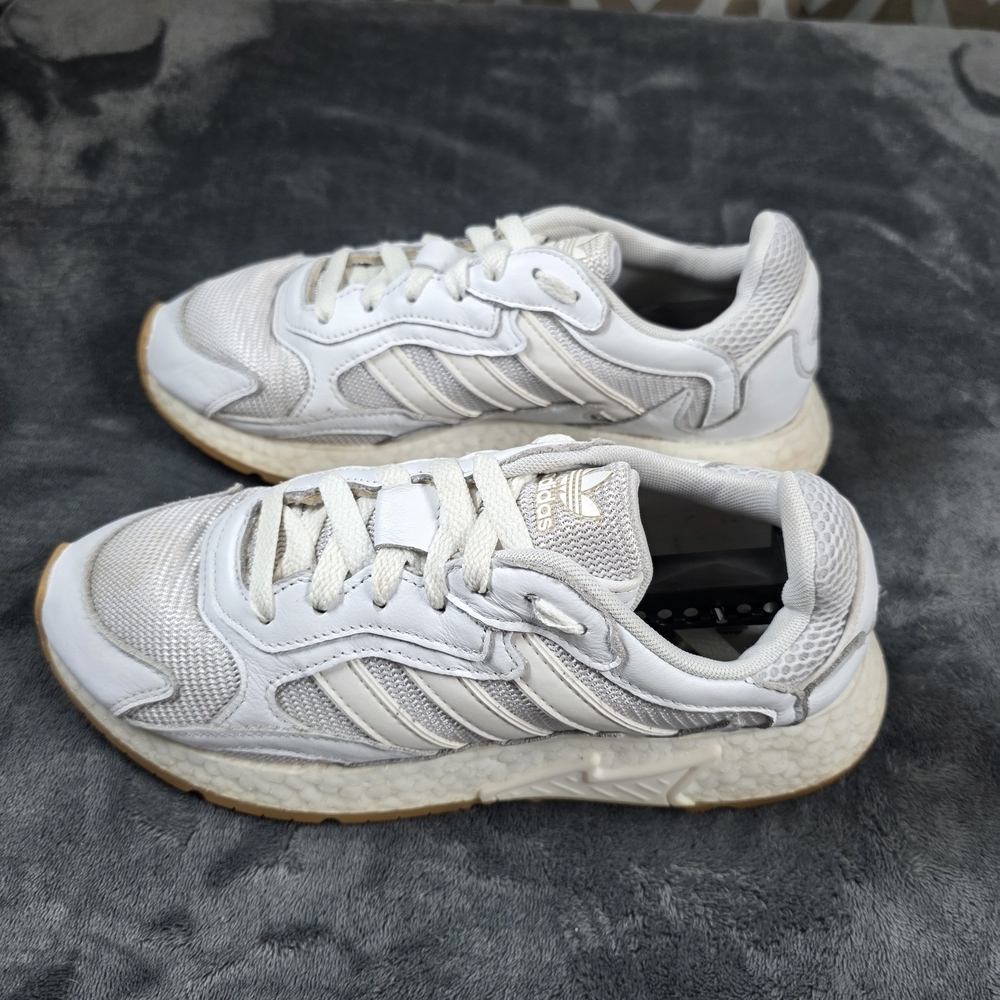 Adidas Tresc Run White With Gum Sole. Mens Size 7 - Picture 5 of 9